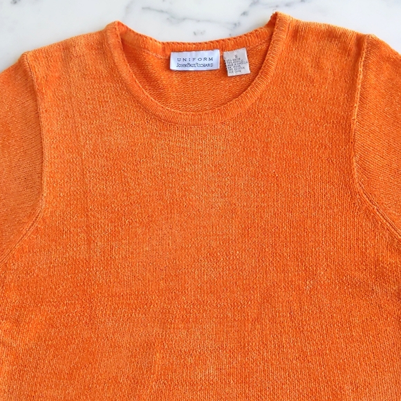 Uniform JohnPaulRichard Rayon and Acrylic Flame Orange Short Sleeve Sweater. - Picture 4 of 4